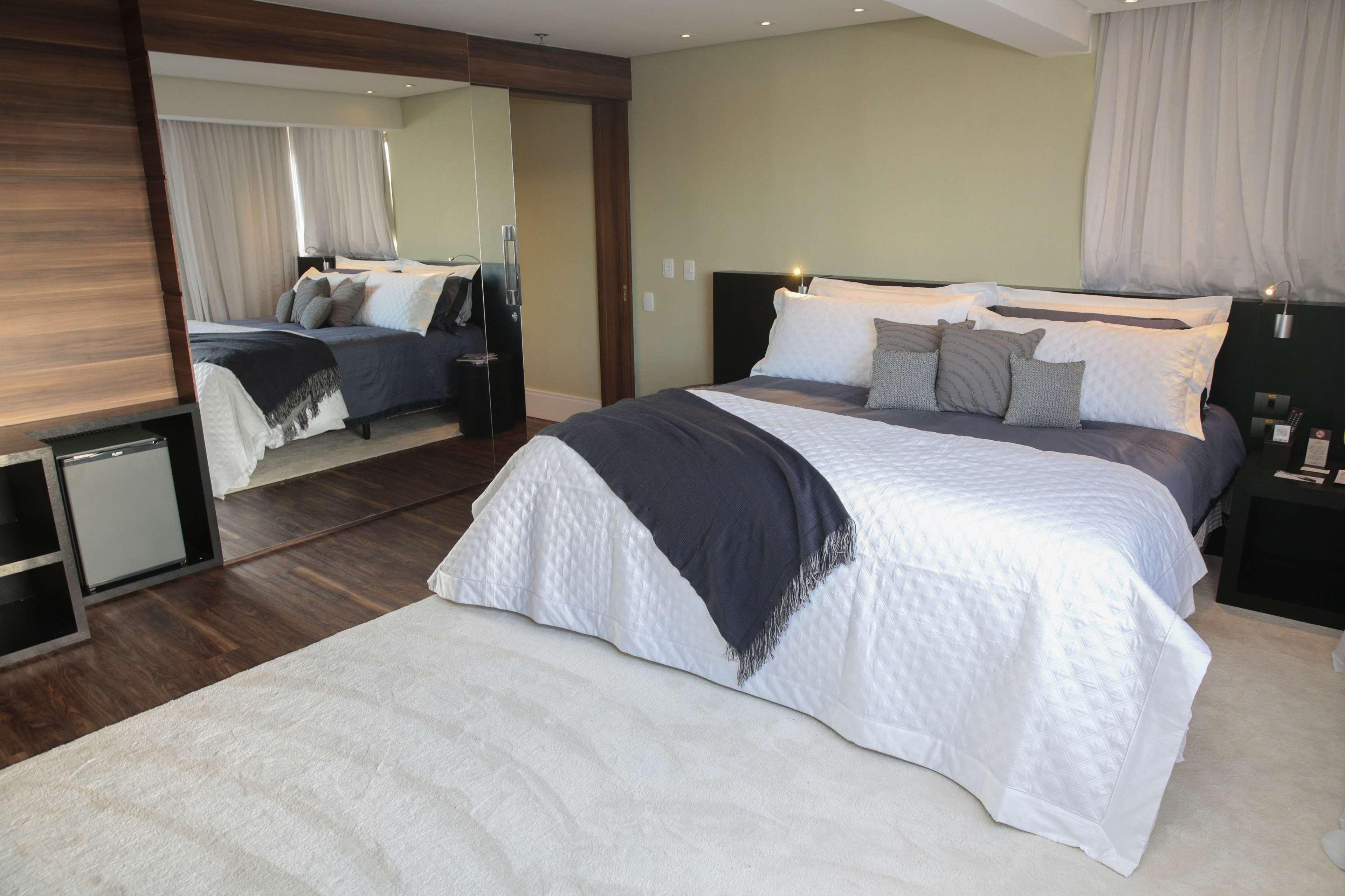 Art Hotel Transamerica Collection Porto Alegre Exterior photo A bedroom