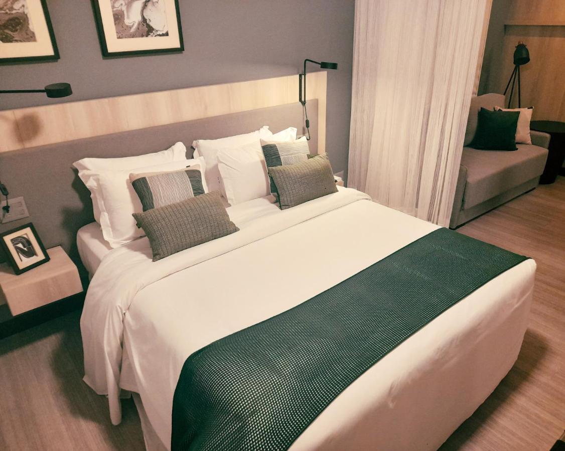 Art Hotel Transamerica Collection Porto Alegre Exterior photo A bed runner